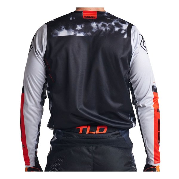 【15日は24時間限定クーポン配布】RS TAICHI アールエスタイチGP ジャージ ASTRO LIGHT．GY／OR Lサイズ TDU225GY11L(2636958)代引不可 送料無料