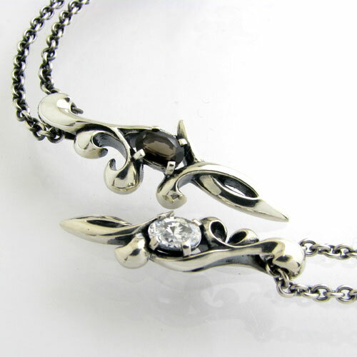 ペアネックレス DAgDART ダグダートアラベスクデザインシルバーペンダントキュービックジルコニア スモーキークォーツDT-481 482