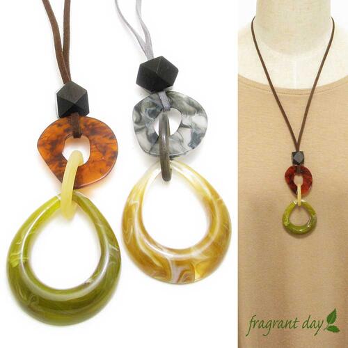 Rakuten - ネックレス レディース アクリル ドロップ 雫 涙 ウッドビーズ レザーネックレス ナチュラル【fragrant day】 ペンダント KN57007