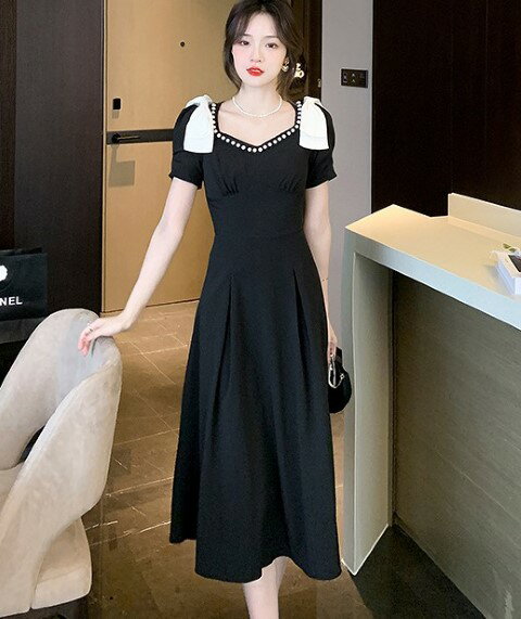 ワンピース 半袖 フリル スリム 着痩せ 【大きいサイズ レディース 夏秋 結婚式 きれいめ タイト フォーマル 大人 上品 チュニック one-piece】
