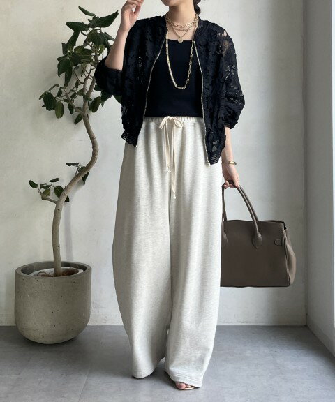 レディース　ファッション　レディース　オシャレ　かわいい　綺麗　上品 秋 優しい ホワイト シャツ 美しく ユニーク 長袖 トップス