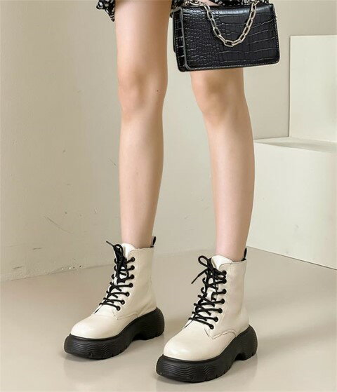 ラウンドトゥ 厚底 シングルブーツ マーチンブーツ レースアップ ショートブーツ【大きいサイズ レディース 雪道 サイドゴア ヒール ロング 美脚 エンジニアブーツ ブーティ 秋冬 boots】