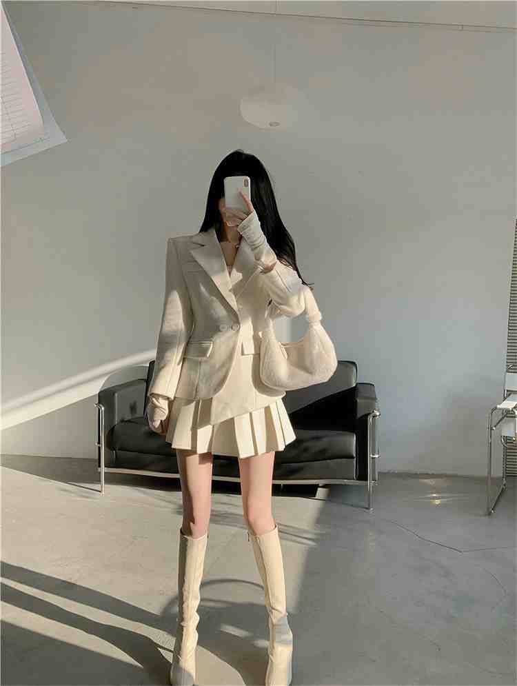 【送料無料】スーツ ミニスカート プリーツスカート ジャケット コート【大きいサイズ レディース 秋冬 フレア スウェット パンツ レギンス スカーチョ スキニ...