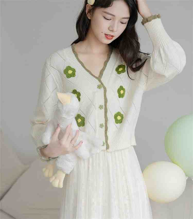 Vネック カーディガン ニットトップス セーター 花柄 可愛い ショート丈【大きいサイズ レディース ニット ロング カーデガン 薄手 カーデ コーディガン アンサンブル 秋冬 上着 cardigan Bolero】