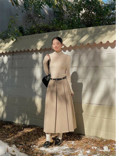 トップス 長袖 タートルネック ベースシャツ インナー 重ね着 ドット柄 タイト【大きいサイズ レディー..