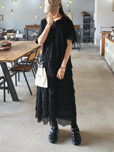 韓国系 カジュアル系 ワンピース【大きいサイズ レディース 夏秋 結婚式 きれいめ タイト フォーマル 大人 上品 チュニック one-piece】
