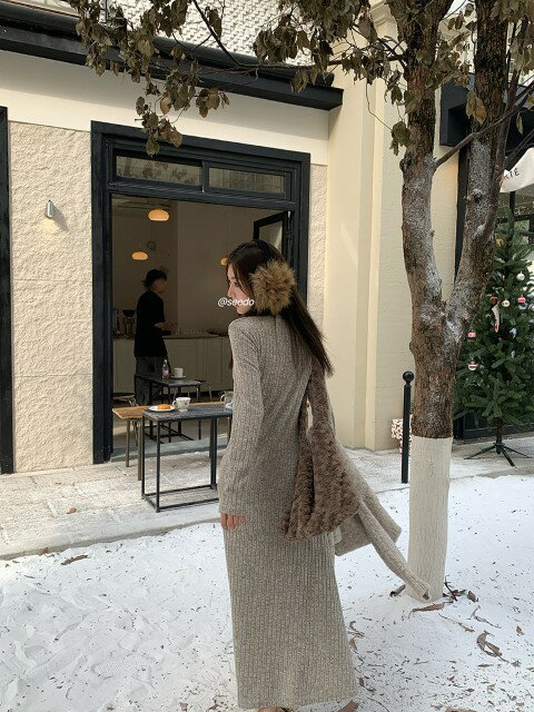 おしゃれ 韓国風 ニット 長袖ワンピース【大きいサイズ レディース 春夏 結婚式 きれいめ タイト フォーマル 大人 上品 チュニック one-piece】