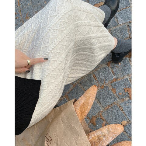 スリットニット生地ロング厚手スカート