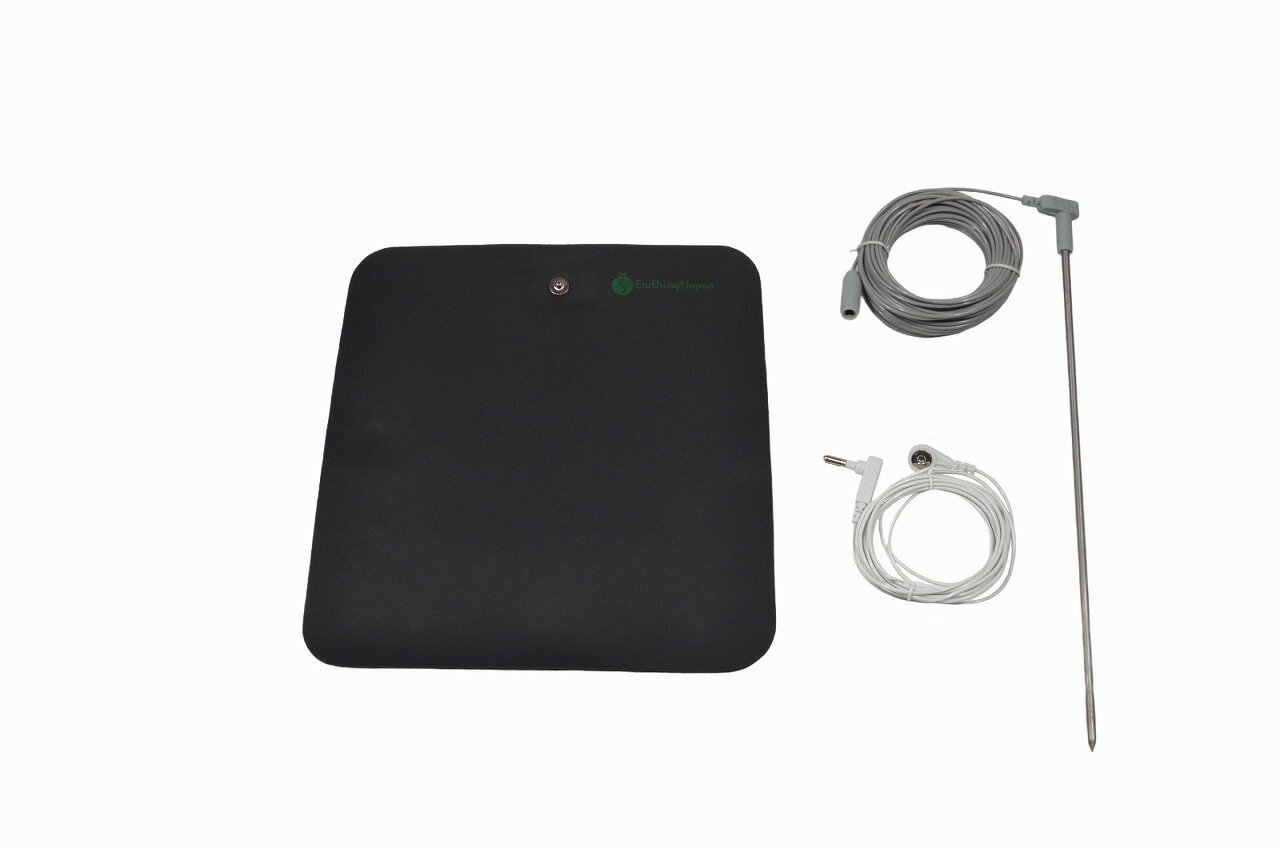 アーシングマウスパッド　PC Mac ノイズ 低減 電磁波 対策 デスク 勉強机 に グラウンディング 材質 導電性塩化ビニル ウレタン