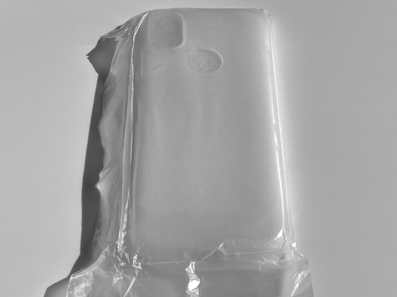 Rakuten - あんしんスマホ KY-51B 6.1インチ 耐衝撃 上質 TPU ソフト 透明 クリア ケース