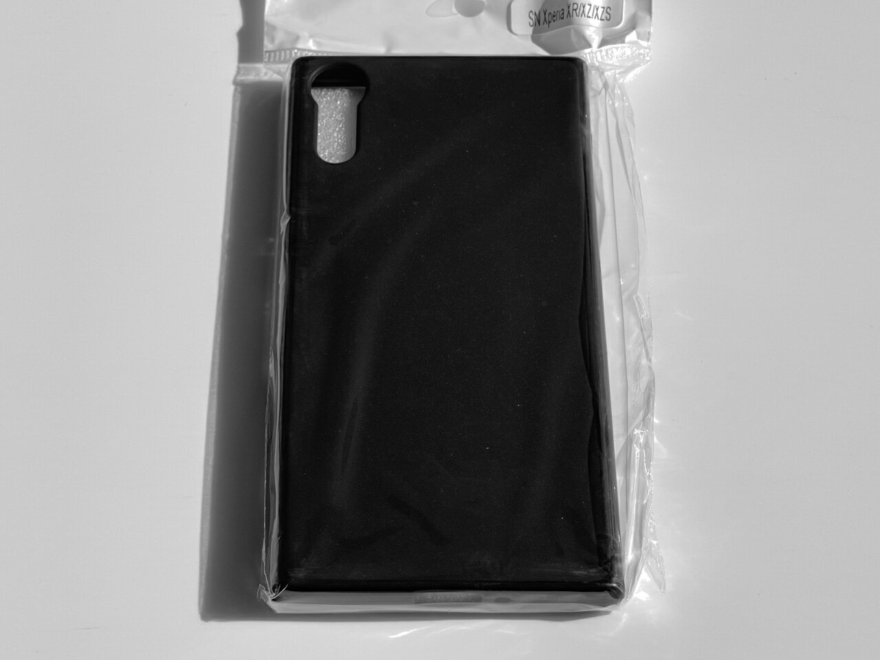 乐天商城 - Xperia XR Xperia XZ SO-01J SOV34 601SO Xperia XZs SO-03J SOV35 602SO 耐衝撃 上質 TPU ソフト 黒色 ケース