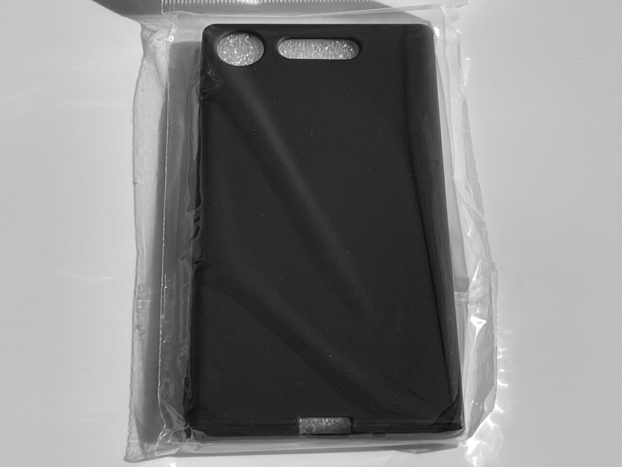 乐天商城 - Xperia XZ1 SO-01K SOV36 701SO 耐衝撃 上質 TPU ソフト 黒色 ケース