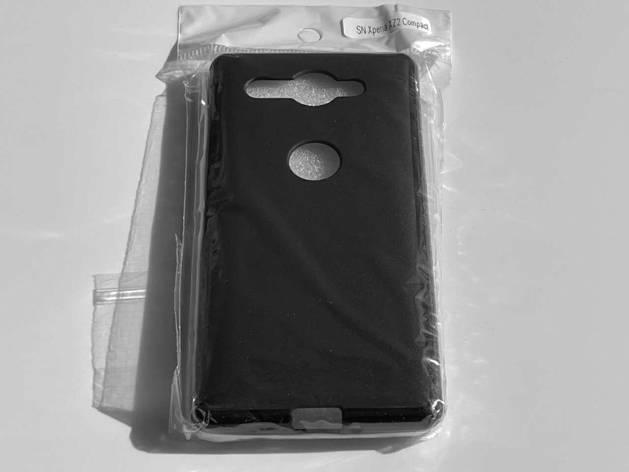 Xperia XZ2 Compact SO-05K 耐衝撃 上質 TPU ソフト 黒色 ケース