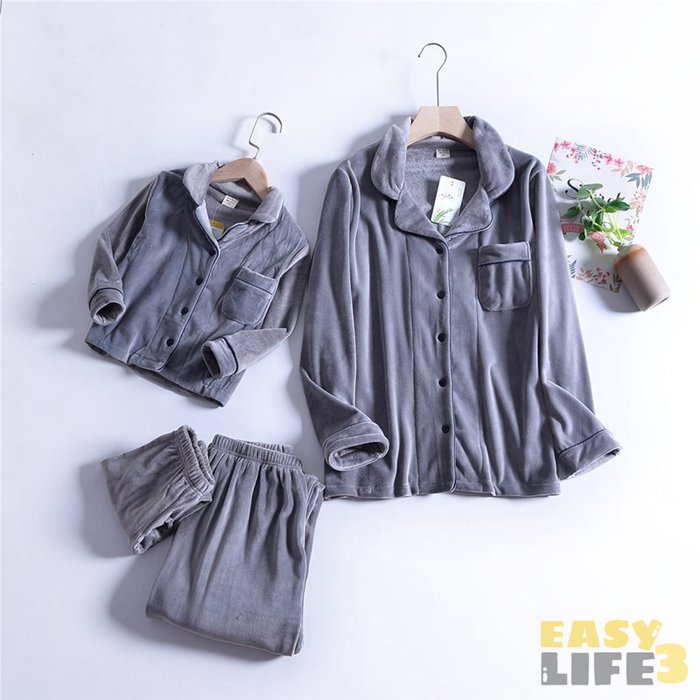 親子ペア パジャマ 秋冬 親子パジャマ モコモコ 親子 お揃い 無地 あったか ルームウェア キッズ 冬パジャマ 2点セット 上下セット vネック 長袖 シンプル おしゃれ メンズ レディース 子供 男の子 女の子 親子コーデ ナイトウェア 部屋着 リンクコーデ 防寒 厚手 2