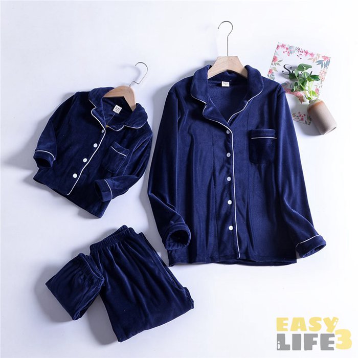 親子ペア パジャマ 秋冬 親子パジャマ モコモコ 親子 お揃い 無地 あったか ルームウェア キッズ 冬パジャマ 2点セット 上下セット vネック 長袖 シンプル おしゃれ メンズ レディース 子供 男の子 女の子 親子コーデ ナイトウェア 部屋着 リンクコーデ 防寒 厚手 3