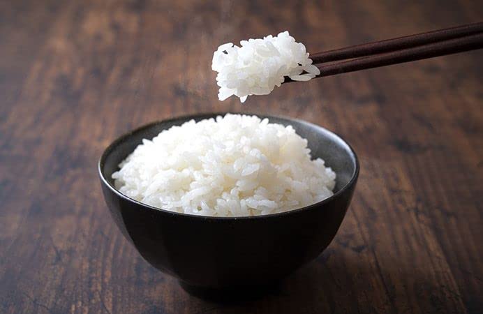 ウーケ ふんわりごはん 北海道産ゆめぴりか (200g×3P)×8個 送料無料