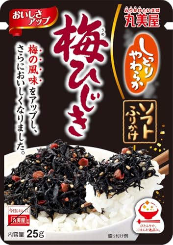 原材料:ひじき（韓国産）、果糖ぶどう糖液糖、いりごま、エキス（鰹節、酵母、魚介）、梅、食塩、醤油、食物繊維、パーム油、ぶどう糖、砂糖、還元水あめ、デキストリン／調味料（アミノ酸等）、セルロース、トレハロース、酸味料、紅麹色素、酢酸ナトリウム、ミョウバン、炭酸カルシウム、香料、ビタミンB1、（一部に小麦・ごま・大豆を含む）・商品サイズ(高さx奥行x幅):17cm×12cm×12.3cm・4902820110609商品紹介 ・大釜で丁寧に炊き上げた、「しっとりやわらか」な食感が特徴のふりかけです。 ・ドライタイプでは難しい「素材本来の風味」や「手作りのような味わい」を楽しめる、本格的な味わいです。 ・ 「しっとりやわらか」だから、どんなごはんにもよくなじみ、一体感のあるおいしさを楽しめます。 ・しっかりした味付けなので、調味料要らずの手軽なおかず作りにも活躍します。 ・保存に便利なチャック付き。 ・ごはんのお供で定番の「梅」と、健康感のある「ひじき」をしっとり炊き上げました。 ・キリッとした酸味のなかに、素材の旨味を感じる味わいに仕上げました。 原材料・成分 ひじき(韓国産)、果糖ぶどう糖液糖、白いりごま、梅、食塩、植物油脂、醤油、黒いりごま、すりごま、鰹節粉、エキス(鰹節、酵母、魚介)、ぶどう糖、デキストリン、砂糖/調味料(アミノ酸等)、トレハロース、セルロース、酸味料、紅麹色素、酢酸ナトリウム、ミョウバン、炭酸カルシウム、香料、ビタミンB1、(一部に小麦・ごま・大豆を含む)