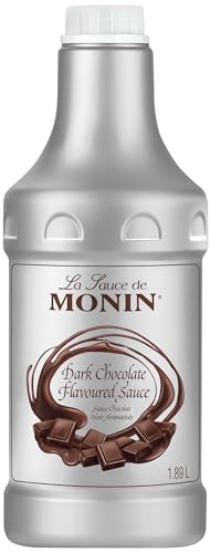 -/1890ml/R3-51B・FlavorName:ダークチョコレートSize:1890ml・名称：チョコレートシロップ　原材料名：砂糖、ブドウ糖、ココアパウダー、カカオマス、食塩/増粘剤(加工でん粉、キサンタンガム)、香料、保存料(ソルビン酸K)、酸味料、乳化剤　内容量：1890ml　保存方法：高温多湿を避け常温で保存　原産国：マレーシア　※本製品製造工場では小麦、そばを含む製品を生産しています。※開封後は冷暗所に保存し、お早めにお使いください。・栄養成分表示(100ml当たり) 熱量：356ml、たんぱく質：2.9g、脂質：2.6g、炭水化物：84g、食塩相当量：0.1g(推定値)・【滑らかで濃厚な味わい】印象的なカカオの香りに、クリーミーで濃厚な味わい。長年のリクエストに応えて開発されたモナンのグルメソースシリーズ。スムーズで滑らかな口当たりです。・【おすすめの使い方】ドリンクにはもちろん、デザートのトッピングや、塩味のスナック、フルーツにそのままかけても。・【モナングルメソースシリーズ】長年のリクエストに応えて開発されたモナンのグルメソースシリーズ。滑商品紹介 【様々な用途に】力強いチョコレートのテイストです。クリーミーで、なめらかでバランスのとれた舌ざわり、温かいモカでも冷たいモカでも作ることができます。またトッピングや飾りにもお使いいただけます。 1912年、フランスの中心に位置する美しい古都ブールジュで生まれたモナンシロップは、家族的経営ながら品質・販売高ともにフランスを代表するブランドです。 1930年代から輸出を開始し、ヨーロピアンミックスドリンクとしてヨーロッパ中に新たなカクテルブームをもたらし、その後アメリカにも進出しフレーバーコーヒーブームを巻き起こしました。また、I.B.A.(国際バーテンダー協会)等が主催するカクテルコンペティションにおいても、名誉ある数々の受賞カクテルに使用されています。この成功の秘訣は、モナン親子3代に渡るシロップ作りの長く豊富な経験と時代をリードする新しい発想、そして何よりも最高の品質へのこだわりにあると言えるでしょう。 現在ではフランス本社の他、アメリカ、マレーシアに支社・工場、UAEには支社を置き、全世界にその生み出す素晴らしい商品と豊富な情報を安定的に、且つ迅速に供給し、名実共に世界100ヶ国以上、全大陸のカフェ、レストラン、バー、ホテル等で愛用されています。 新鮮な原料のみを厳選したハイクオリティーな味わい、バラエティ豊かなラインナップ、高濃度で低コスト、長期保存可能で常に新鮮な風味を保てるなど、モナンシロップは世界中のプロフェッショナルから信頼のおける国際的なブランドとして認められています。 日仏貿易株式会社は1996年より日本におけるモナン製品の輸入総代理店として、バー、ホテルを初め、カフェ、レストラン、居酒屋、製菓市場等で幅広く商品とレシピの提案活動を通し、飲料文化の向上に努めております。 原材料・成分 砂糖、ブドウ糖、ココアパウダー、カカオマス、食塩/増粘剤(加工でん粉、キサンタンガム)、香料、保存料(ソルビン酸K)、酸味料、乳化剤