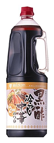 -/1.8L/85701・FlavorName:冷やし中華黒酢Size:1.8L・パッケージ個数:1・内容量:1.8L・原材料:果糖ぶどう糖液糖、米黒酢、本醸造しょうゆ(大豆:遺伝子組換えでない)、食塩、醸造酢、ごま油、なたね油、黒糖液、調味料(アミノ酸等)、カラメル色素、(原材料の一部に小麦を含む)・商品サイズ(高さ×奥行×幅):325mm×107mm×107mm商品紹介 しょうゆと相性のよい、黒酢のまろやかな酸味と、バランスの良い、コクと甘味が特徴の、冷やし中華のつゆです。 さっぱりとした中にも、深みのある味に仕上げました。 ※本品に使用している食酢のうち、88%が米黒酢です。 ※国産玄米の黒酢を使用しております。 原材料・成分 果糖ぶどう糖液糖(国内製造)、米黒酢、本醸造しょうゆ(小麦・大豆を含む)、食塩、醸造酢、ごま油、なたね油、黒糖入り砂糖液/調味料(アミノ酸等)、カラメル色素