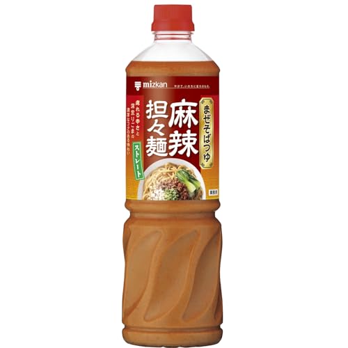 FlavorName:麻辣担々麺・原材料：ねりごま（国内製造）、糖類（果糖ぶどう糖液糖、砂糖）、すりごま、食塩、しょうゆ（小麦・大豆を含む）、ごま油、米発酵調味料、醸造酢、豆板醤（大豆を含む）、なたね油、ラー油（ごまを含む）、コチュジャン（大豆を含む）、山椒、唐辛子、酵母エキス、鶏がらだし／調味料（アミノ酸等）、増粘剤（タマリンドガム）、香料、乳化剤（大豆由来）、パプリカ色素、香辛料抽出物・100g当たり　エネルギー：246kcal、たんぱく質：5.7g、脂質：18.4g、炭水化物：14.5g、食塩相当量：6.2g・アレルゲン：小麦、ごま、大豆、鶏肉・茹で上がった麺にそのままかけて使用することで手軽に汁なし 麻辣 担々麺 を作ることが出来ます。・冷やし麺 や 麻辣湯 、スープの素 や 炒め調味料としてもお使いいただけます。商品紹介 ねりごまとすりごまを使用し、ラー油、コチュジャン、豆板醤、山椒をブレンドし花椒の香りとしびれる辛さがくせになる汁なし担々麺のつゆです。茹で上がった麺にそのままかけて使用することで手軽に汁なし麻辣担々麺を作ることが出来ます。3倍希釈をすることで冷やしぶっかけ麺にも使うことも出来ます。 原材料・成分 ねりごま（国内製造）、糖類（果糖ぶどう糖液糖、砂糖）、すりごま、食塩、しょうゆ（小麦・大豆を含む）、ごま油、米発酵調味料、醸造酢、豆板醤（大豆を含む）、なたね油、ラー油（ごまを含む）、コチュジャン（大豆を含む）、山椒、唐辛子、酵母エキス、鶏がらだし／調味料（アミノ酸等）、増粘剤（タマリンドガム）、香料、乳化剤（大豆由来）、パプリカ色素、香辛料抽出物