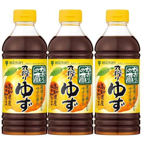 3本セット-/500ml×3本/-・Size:500ml×3本・原材料：しょうゆ（小麦・大豆を含む）（国内製造）、ゆず果汁、果糖ぶどう糖液糖、砂糖、醸造酢、食塩、かつおだし、こんぶだし、酵母エキス／調味料（アミノ酸等）、酸味料・大さじ1杯15ml当たり　エネルギー：13kcal、たんぱく質：0.39g、脂質：0g、炭水化物：2.9g、食塩相当量：1.3g・アレルゲン：小麦、大豆・国産 ゆず 果汁 100%使用。高知県産の 柚子果汁 を使用しています。・皮ごと丸搾りしたゆず果汁（柚子果汁）に、かつおと昆布のだしを絶妙にあわせた味付けぽん酢（ポン酢）です。商品紹介 皮ごと丸搾りしたゆず果汁（柚子果汁）に、かつおと昆布のだしを絶妙にあわせた味付けぽん酢（ポン酢）です。ゆず生産量日本一の高知県産のゆずを100％使用しています。鍋もの、しゃぶしゃぶはもちろんのこと、たたき料理、サラダ、おひたし、餃子、焼き魚などさまざまなメニューでおいしくお使い頂けます。 原材料・成分 しょうゆ（小麦・大豆を含む）（国内製造）、ゆず果汁、果糖ぶどう糖液糖、砂糖、醸造酢、食塩、かつおだし、こんぶだし、酵母エキス／調味料（アミノ酸等）、酸味料