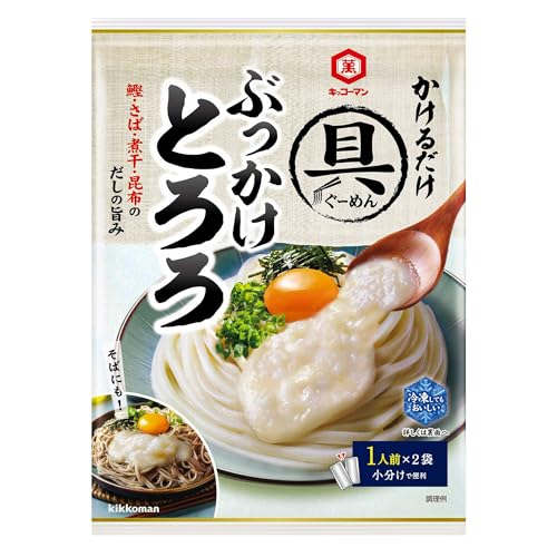 原材料:還元水あめ（国内製造）、砂糖、でん粉、食塩、大和芋粉末（やまいもを含む）、しょうゆ（大豆・小麦を含む）、魚介エキス（さばを含む）、醸造酢、かつお節、昆布エキス／加工でん粉、アルコール、調味料（アミノ酸等）、酸味料、増粘多糖類、香料・商品サイズ：(高さx奥行x幅):20.5cm×1.1cm×14.9cm商品紹介 のどごしのよいなめらかなとろろに鰹とさば、煮干、昆布のだしの旨みが合わさった家で簡単には作れないメニューが楽しめます。キッコーマンの独自技術により常温保存なのにまるですりたてのとろろ感が楽しめる商品に仕上げました。うどんだけではなく、そばにも合う商品で夏の暑さに重宝する1品です。 原材料・成分 還元水あめ（国内製造）、砂糖、でん粉、食塩、大和芋粉末（やまいもを含む）、しょうゆ（大豆・小麦を含む）、魚介エキス（さばを含む）、醸造酢、かつお節、昆布エキス／加工でん粉、アルコール、調味料（アミノ酸等）、酸味料、増粘多糖類、香料