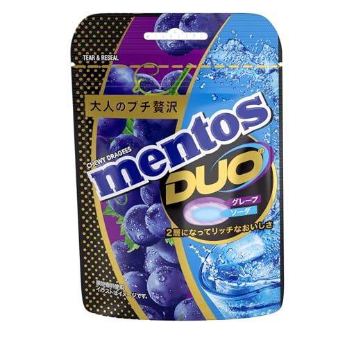 キャンディ商品紹介 大人のプチ贅沢メントスDUO。2層になってリッチなおいしさグレープ＆ソーダ。噛んだ瞬間ジューシー。2つの味のハーモニーと楽しい食感で気分リフレッシュ!濃厚なグレープ味が味わえて、爽快なソーダ味が後からやってくるから2層になってリッチなおいしさが楽しめます。 原材料・成分 砂糖、水あめ、植物油脂、濃縮グレープ果汁、米粉／酸味料、増粘多糖類、香料、光沢剤、乳化剤、着色料（スピルリナ青、ブドウ色素）