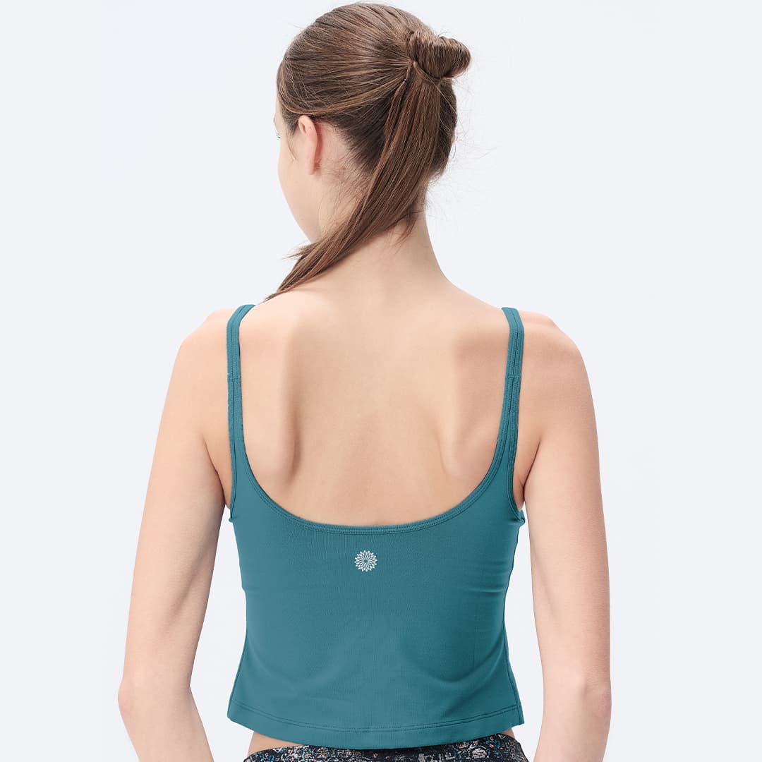 【2025SS 新作】ロービングUネッククロップドタンク／オパールブルー easyoga イージーヨガ ヨガウェアトップス かわいい オシャレ ヨガ ホットヨガ ピラティス