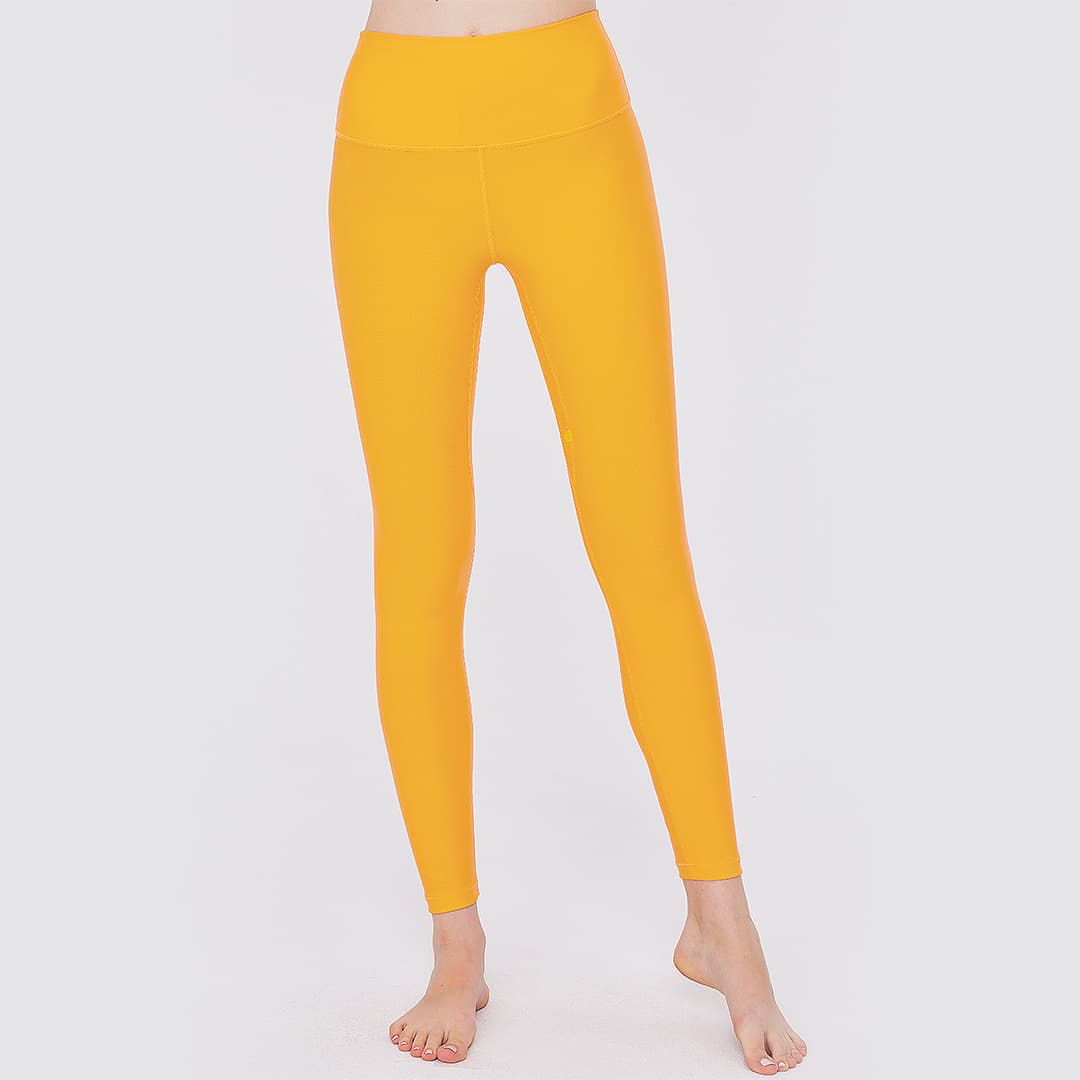 【SALE 50%OFF 送料別】チュミーコアパンツ／ファンタオレンジ easyoga イージーヨガ ヨガウェア ヨガパンツ レギンス かわいい オシャレ ホットヨガ ヨガショーツ セール