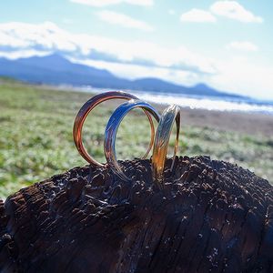 ハワイアン ジュエリー ピアス ステンレス 片耳用 スクロール フープ シルバー イエローゴールド ピンクゴールド ペア アクセサリー レディース メンズ ギフ...