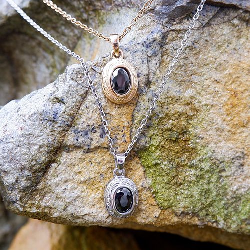 ハワイアン ジュエリー ネックレス ステンレス 送料無料 ブラック キュービックジルコニア シルバー イエローゴールド ペア アクセサリー レディース メンズ ...