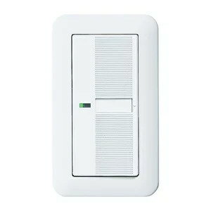 【レターパックプラス配送:着日時指定不可】パナソニック WTP50521WP 埋込ほたるスイッチC ホワイト 3路 プレート付 15A 100V【純正パッケージ品】