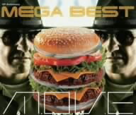 m．o．v．e／10th　Anniversary　MEGA　BEST