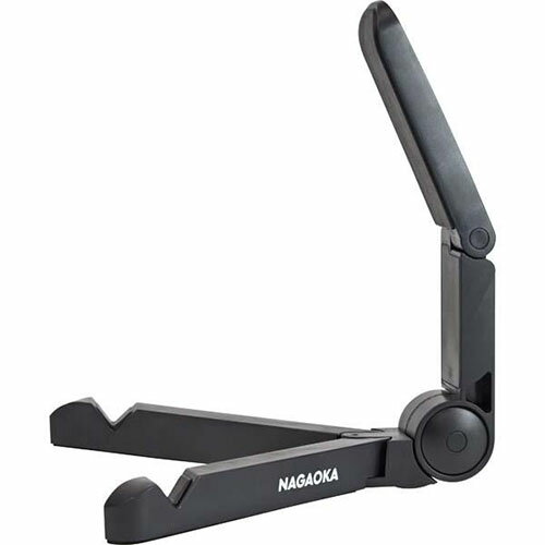 ↑↑↑正確な在庫状況は上記バナー「在庫状況を確認する」をクリックして頂き、必ずご確認ください。&nbsp;&nbsp;■折りたたみが可能なので未使用時にはコンパクトに収納できます■盤面にキズなどを付けないために、接触部分にクッション性の高いTPE素材を使用しております■角度を調整することでLP盤、EP盤に利用可能ですSTL01本体重量：78.9g収納時サイズ：184×25×33mm材質：ABSレコード盤やジャケットを立てかけるためのスタンドです