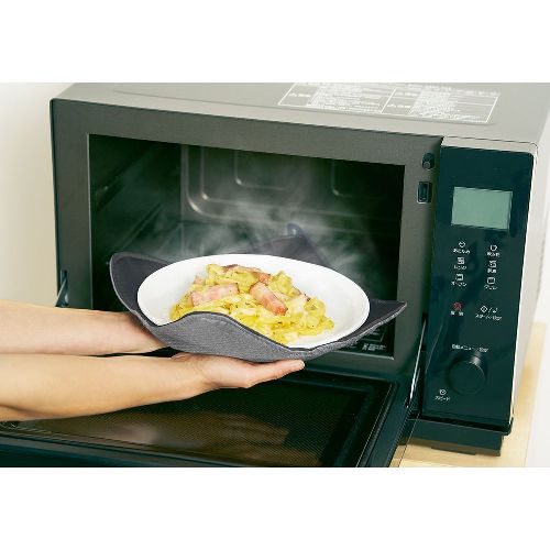 イーベストPC・家電館のあおぞら 650933 一緒にチンしてあつくない プレートマット 電子レンジ便利グッズ ミトン 鍋敷き｜アングル2