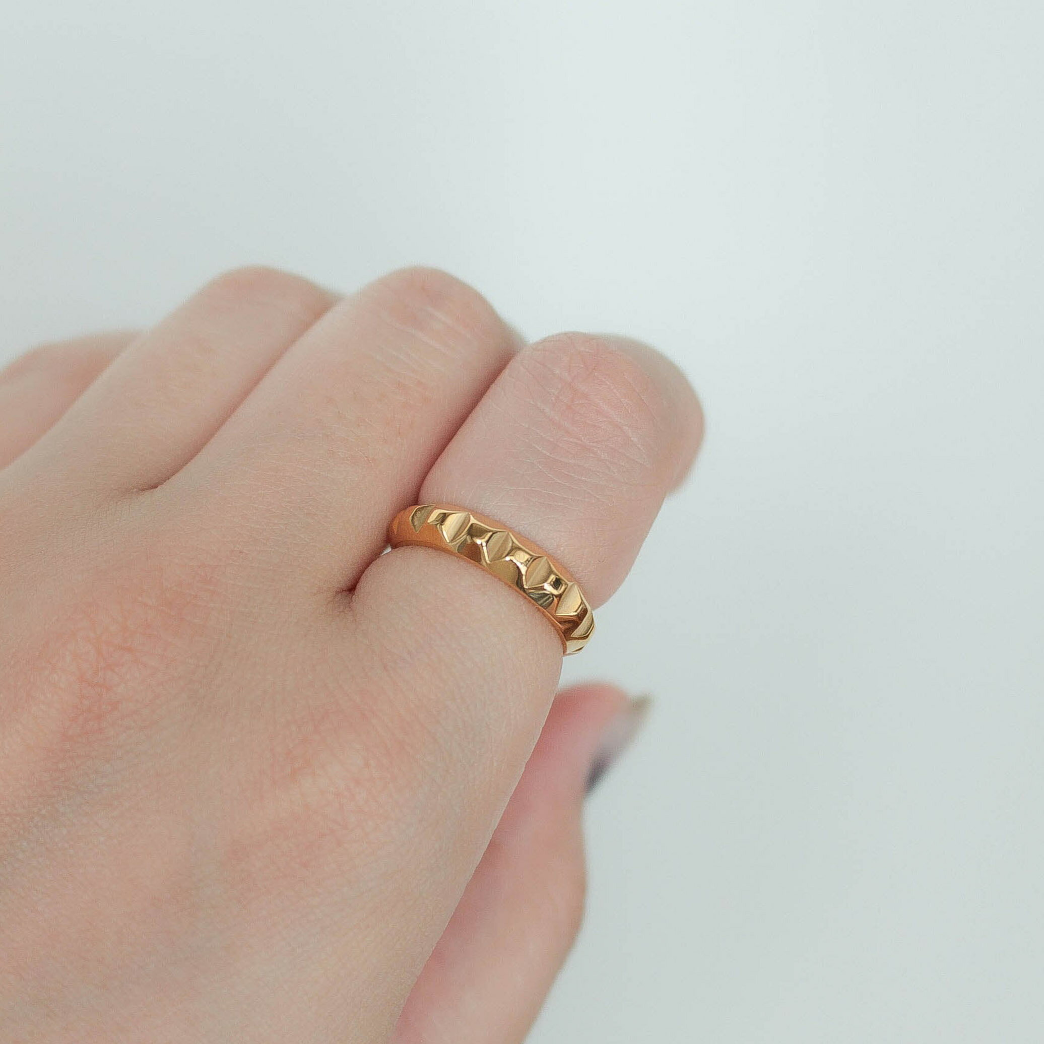 【クーポンで10％OFF p5倍！2/10 1:59まで】アイスブロックリング｜指輪 リング おしゃれ サージカル ステンレス レディース シンプル 華奢 つけっぱなし 重ね着け 金アレ 対応 316L 変色 しづらい 大人可愛い 高見え プレゼント ギフト エビネ ゴールド