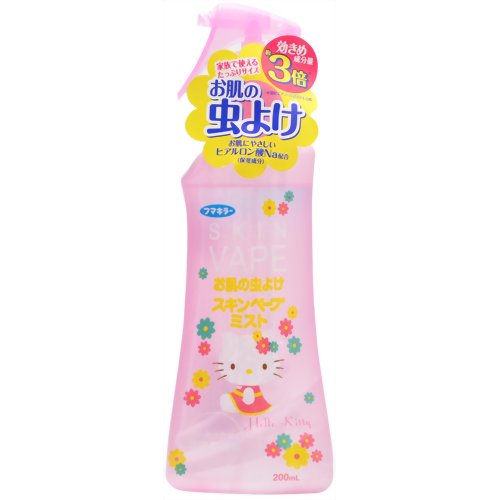 ↑↑↑正確な在庫状況は上記バナー「在庫状況を確認する」をクリックして頂き、必ずご確認ください。&nbsp;&nbsp;&nbsp;予告なくパッケージ・仕様が変更になることがございます。予めご了承ください■ヒアルロン酸Naを配合した虫よけスプレー(肌用)です■ウォーターベースでやさしく素肌を守ります■ご家族の皆様でお使いいただけるファミリーサイズです■皮膚アレルギーテスト済み■ピーチアプリコットの香り■医薬部外品■すべての方にアレルギーがおきないというわけではありません■使用方法1.レバーの下にある白いストッパーOPENの位置に合わせてください。2.肌から約10cm離して、適量を肌の露出部にまんべんなくスプレーしてください。顔・首筋等は、手のひらに一度スプレーしてから塗りひろげてください。3.使用後はストッパーを元の位置に戻して保管してください。※液が出にくい場合は、ボトルを立てて使用する。■使用上の注意■小児(12歳)未満に使用させる場合：保護者等の監視の下、以下の回数を目安に使用すること。顔には使用しないこと。・生後6ヶ月未満：使用しない。・6ヶ月-2歳未満：1日1回以内。・2歳-12才未満：1日3回以内。■相談すること・目に入ったり、飲んだり、なめたり、吸い込んだ入りすることがないようにし、塗布した手で目をこすらない。万一目に入った場合は、ただちに大量の水でよく洗い流す。また、具合が悪くなる等の症状が現れた場合は、ただちに、本剤にエタノールとディートが含まれていることを医師に告げ、診療を受ける。商品区分：医薬部外品原産国：日本発売元/販売元：フマキラー広告文責：株式会社ストリーム(TEL:050-8880-2206)ヒアルロン酸Naを配合した虫よけスプレー(肌用)です