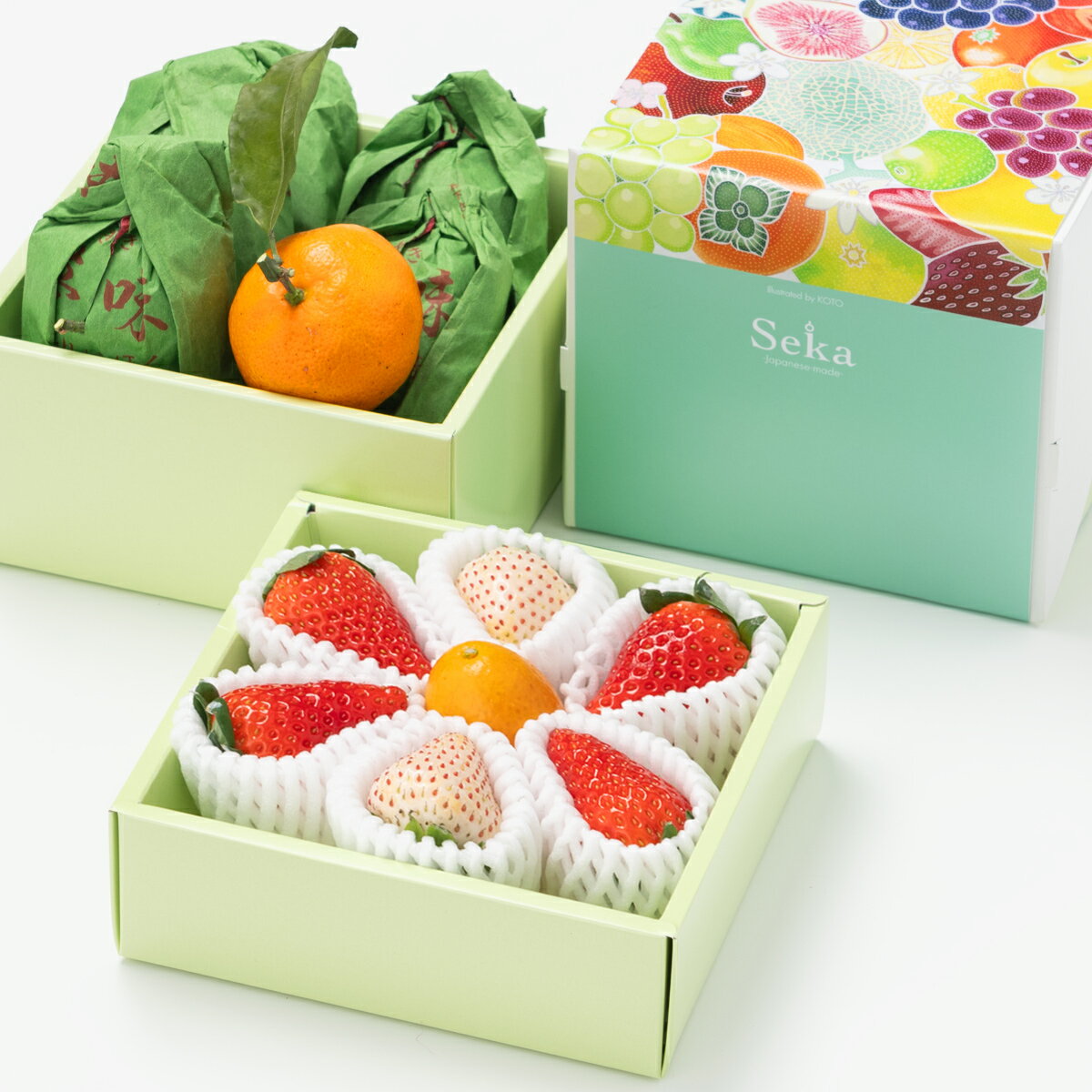 [贈答用]旬の国産フルーツ＆袋掛けみかんのミニお重セット 果物詰め合わせ フルーツギフト 詰め合わせ ギフト 贈答 プレゼント フルーツ くだもの きんかん お祝 いちご みかん おしゃれ かわいい 御礼 お礼 内祝 内祝い 御供物 就職祝 御見舞 高級 御祝 誕生日プレゼント