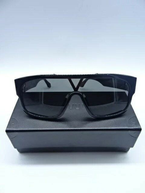 LOUIS VUITTON 20ss 1.1 MASK MILLIONAIRES SUNGLASSES ブラック ミリオネアー マスク 心斎橋店