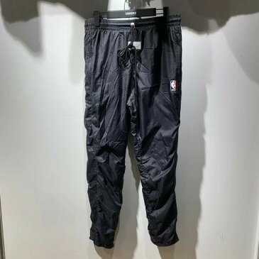 NIKE 18aw FEAR OF GOD M NRG Ti TEAR AWAY NYLON PANTS Mサイズ AR0645-010 フィアオブゴッド×ナイキ ナイドスナップナイロンパンツ 心斎橋【中古】