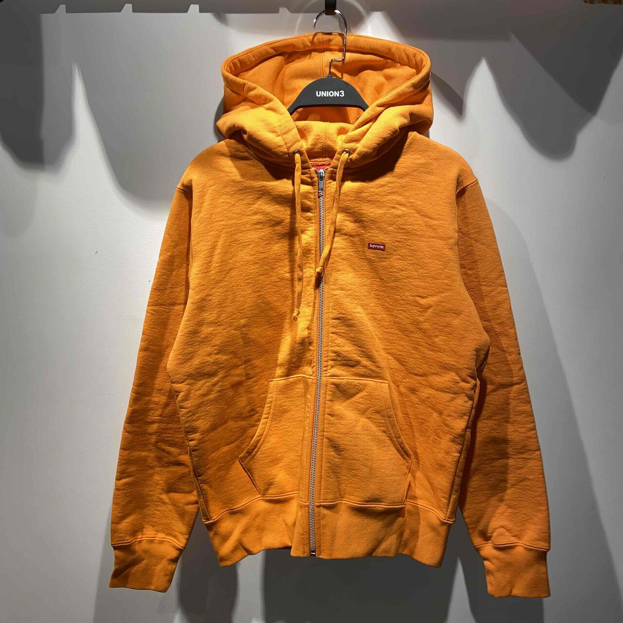 楽天市場】supreme small box zipの通販 楽天市場】supreme small box zipの通販