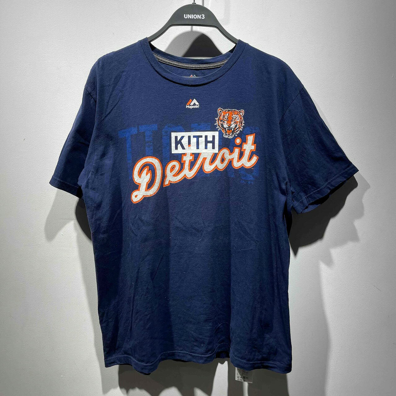 Rakuten - KITH VINTAGE LOGO TEE Lサイズ キス ロゴ ヴィンテージ 半袖 Tシャツ 心斎橋店【中古】