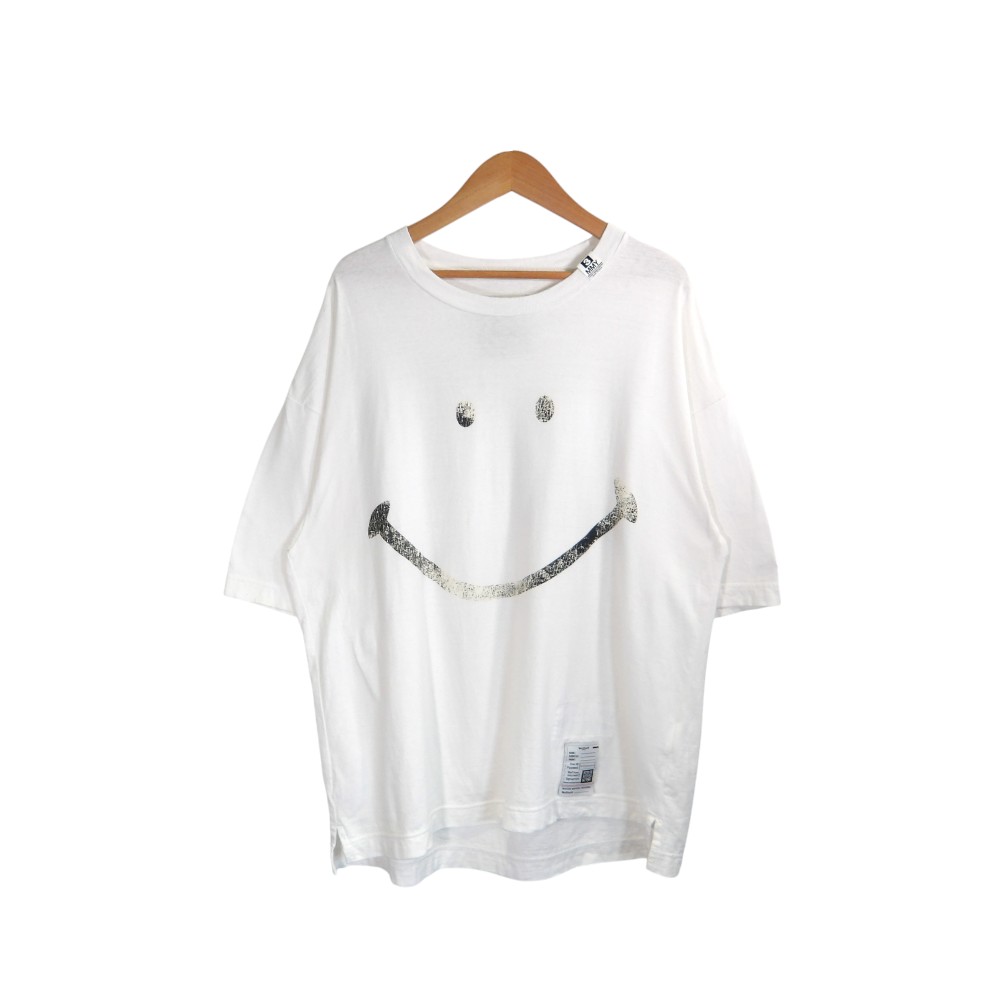 乐天商城 - MAISON MIHARA YASUHIRO 25ss SMILY FACE PRINTED TEE サイズ44 J14TS782 メゾン ミハラ ヤスヒロ スマイリー フェイス プリンテッド ティー シャツ 大名店【中古】