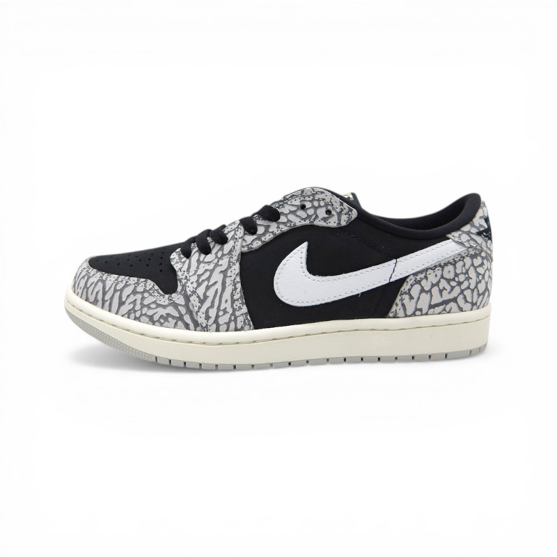 Rakuten - NIKE 2023 AIR JORDAN1 RETRO LOW OG BLACK CEMENT サイズ26.0cm CZ0790-001 箱有 ナイキ エアジョーダン1 レトロロー オージー ブラックセメント スニーカー 大名店【中古】