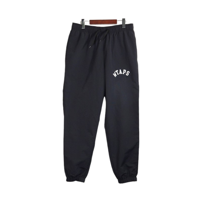乐天商城 - WTAPS 24aw SPST2002 TROUSERS NYLON BLACK サイズ3 242CWDT-PTM03 ダブルタップス エスピーエスティー 2002 ナイロン トラックパンツ 大名店【中古】