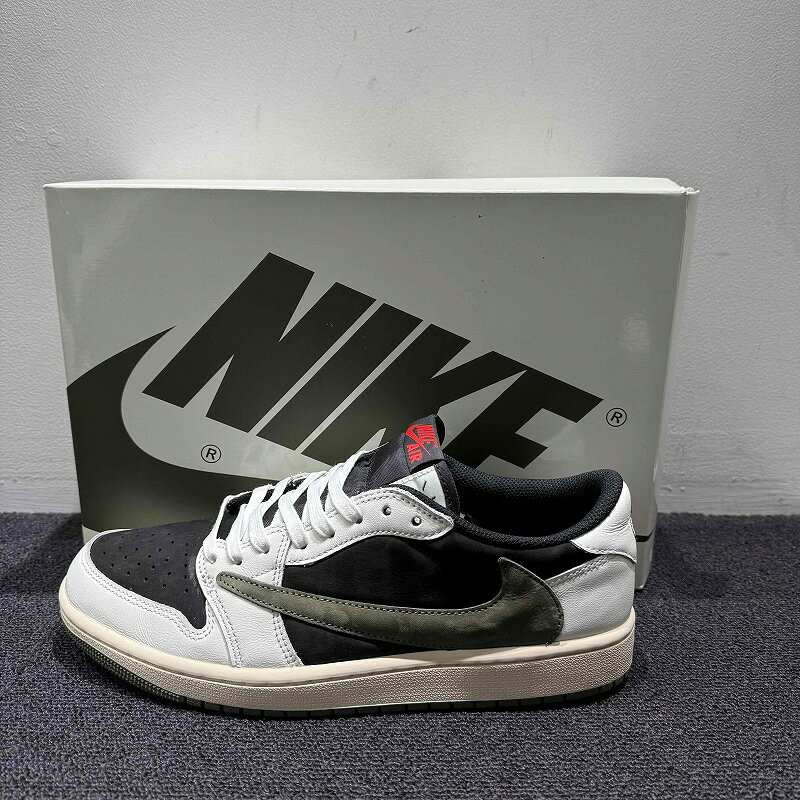 NIKE x TRAVIS SCOTT 2023 WMNS AIR JORDAN 1 LOW OG SP "MEDIUM OLIVE" US10.5/JP27.5cm DZ4137-106 ナイキ トラヴィススコット エアジョーダン1ロー ミディアムオリーブ スニーカー 心斎橋店