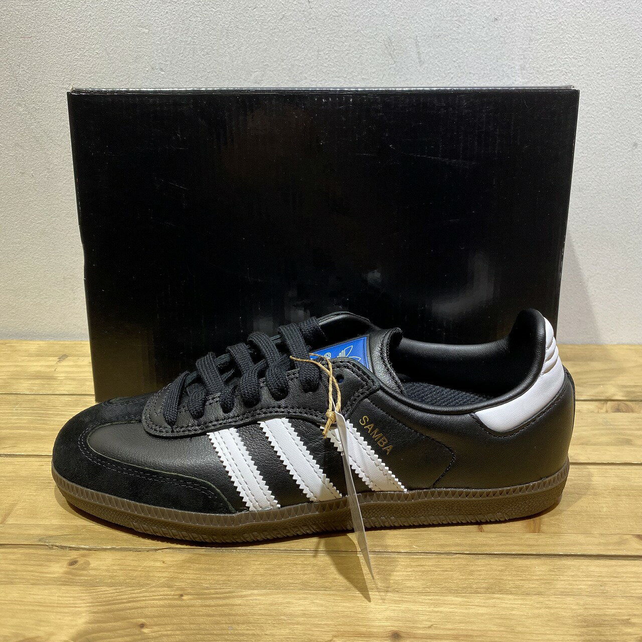 ADIDAS SAMBA ADV CORE BLACK 23.0cm IE3100 AfB_X To RAubN Xj[J[ S֋XyÁz