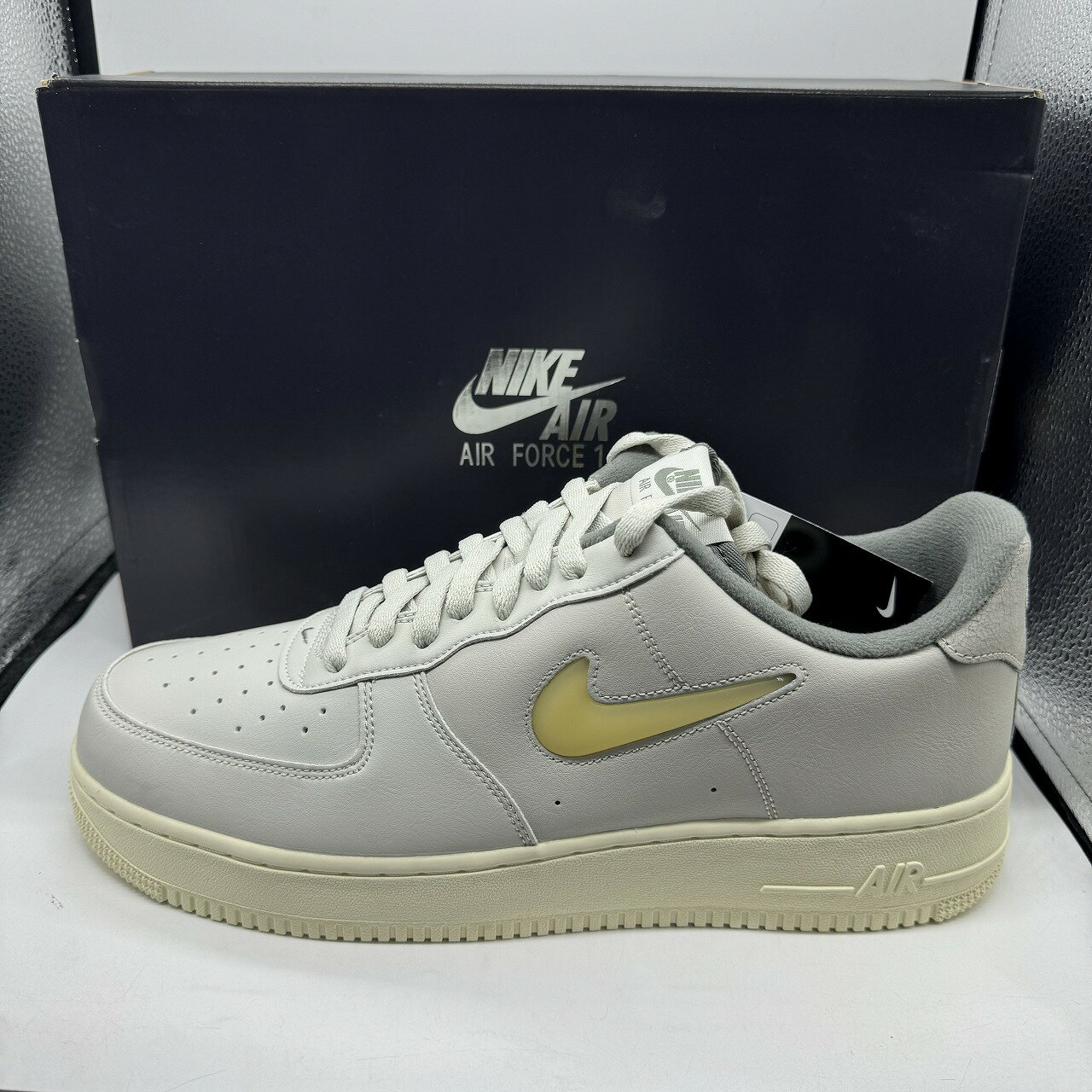 NIKE AIR FORCE 1 ’07 LX DC8894-001 30.0cm ナイキ エアフォース1 スニーカー 南堀江店【中古】