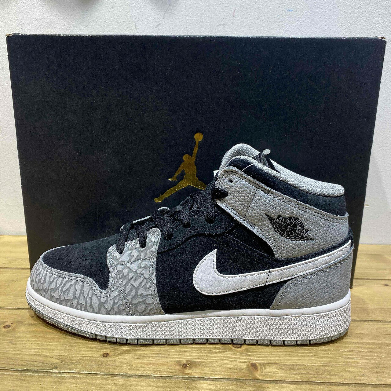 NIKE 2022 AIR JORDAN 1 MID SE (GS) ELEPHANT TOE 25.0cm DM6216-016 ナイキ エアジョーダンワンミッド エレファントトゥ スニーカー 心斎橋店