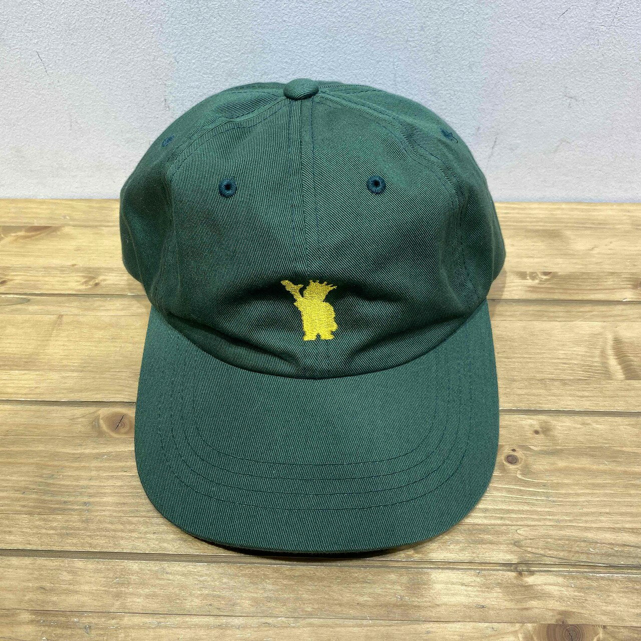 商品詳細IRIE CAPになります。■ブランド：IRIE■品番■カラー：画像参照■付属品：画像参照■状態：USED品です。画像にてご確認ください。■参考価格■サイズ(約cm)：メジャー採寸の為、若干の誤差が生じる場合がございます。SIZEFREEご注意●お色味について、極力実物に近くなるよう撮影を心掛けておりますが、ご使用のモニター環境等により、実際のお色味と多少異なる場合がございます。●商品チェックについて、確認には、細心の注意を払っておりますが、初期傷や劣化、保管時の小傷等がある場合がございます。 あくまでもUSED品となっておりますので神経質な方のご購入はお控え下さい。●当店の商品は実店舗でも販売しております。お買い上げ頂いた商品が品切れになってしまう場合がございます。ご迷惑をおかけ致しますが、予めご了承ください。●返品・交換について、不良品以外の返品、交換はお受け致しかねますので サイズ、状態などよくお確かめの上、ご購入下さい。この商品のお問い合わせ先UNION3 心斎橋店■ 大阪府大阪市中央区西心斎橋1-4-17■ 06-4256-3081